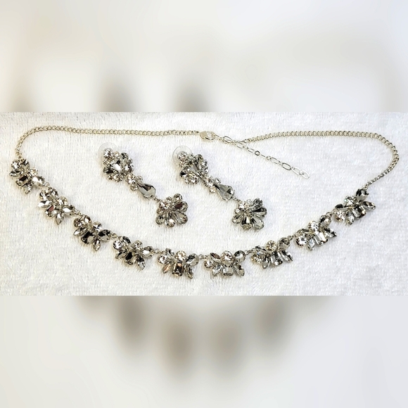 Diamond Gemstone Necklace and Earrings Set - Picture 2 of 3